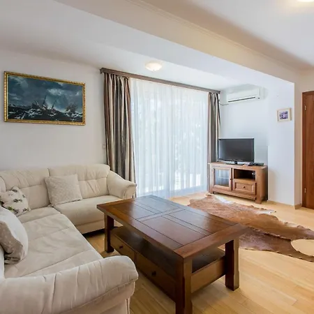 Apartments Robic Selce Exterior foto
