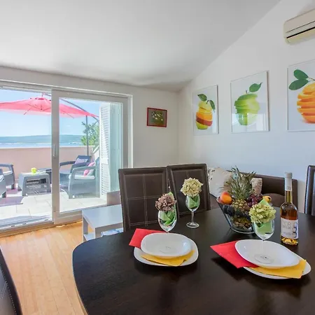 Apartments Robic Selce Exterior foto