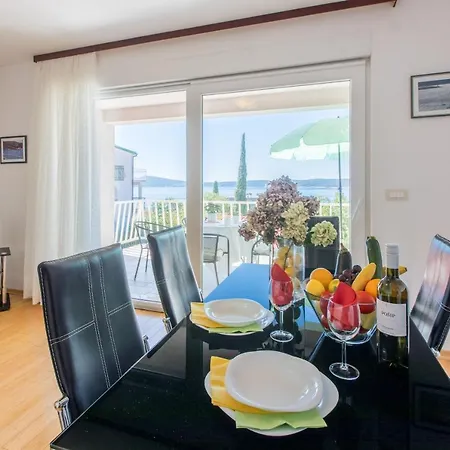 Apartments Robic Selce Exterior foto